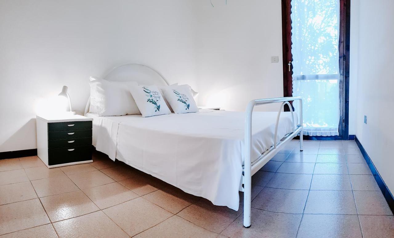 Casa A Schiera Le Tonnare - Affitti Brevi Italia Apartment Stintino Exterior photo
